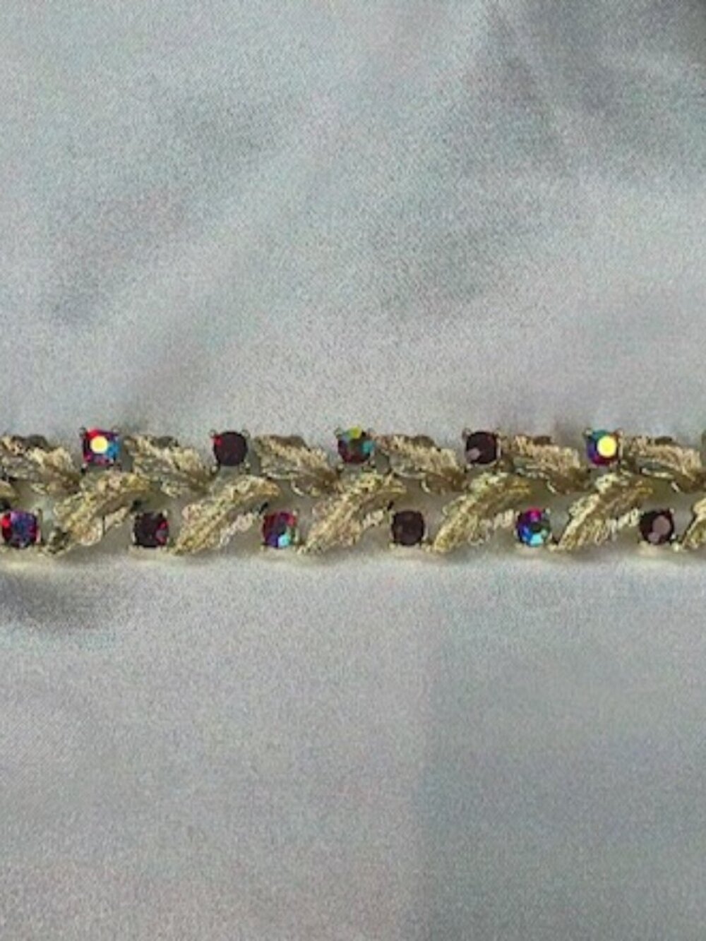 Vintage LISNER Red Aurora Borealis Rhinestones & Gold Tone Petals Bracelet